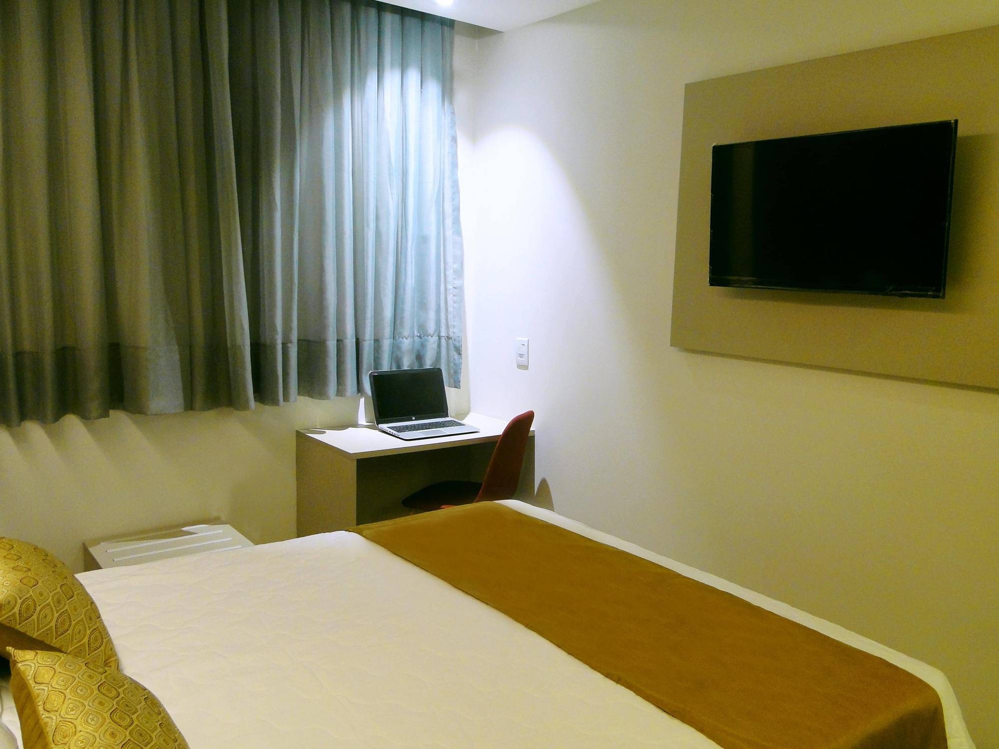 Easy By Atlantica Hotel 4*